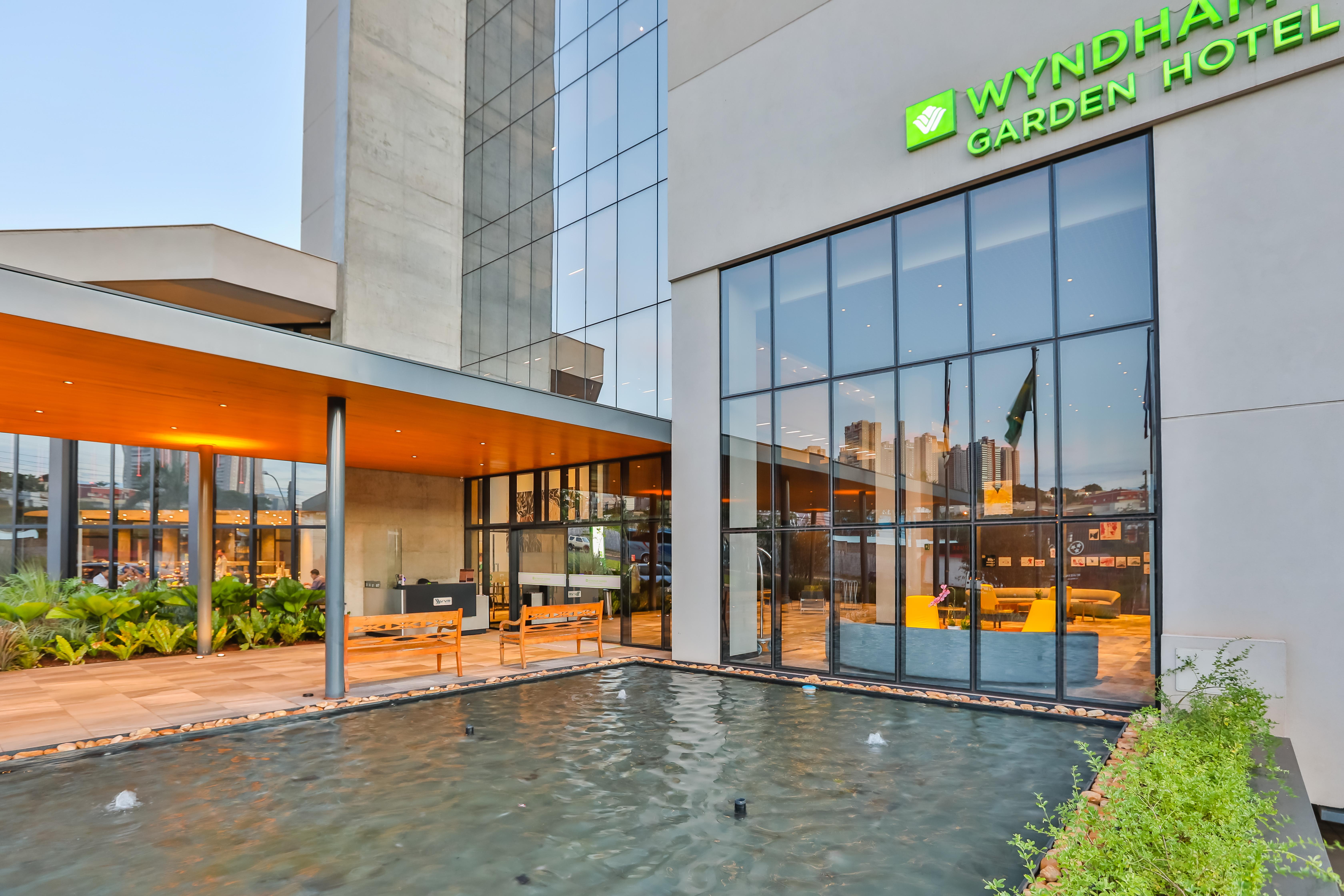 Hotel Wyndham Garden Ribeirao Preto Convention Esterno foto